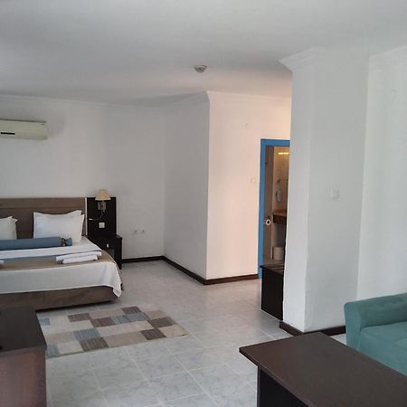 Ladonia Hotels Zemda Guemuesluek Ngoại thất bức ảnh