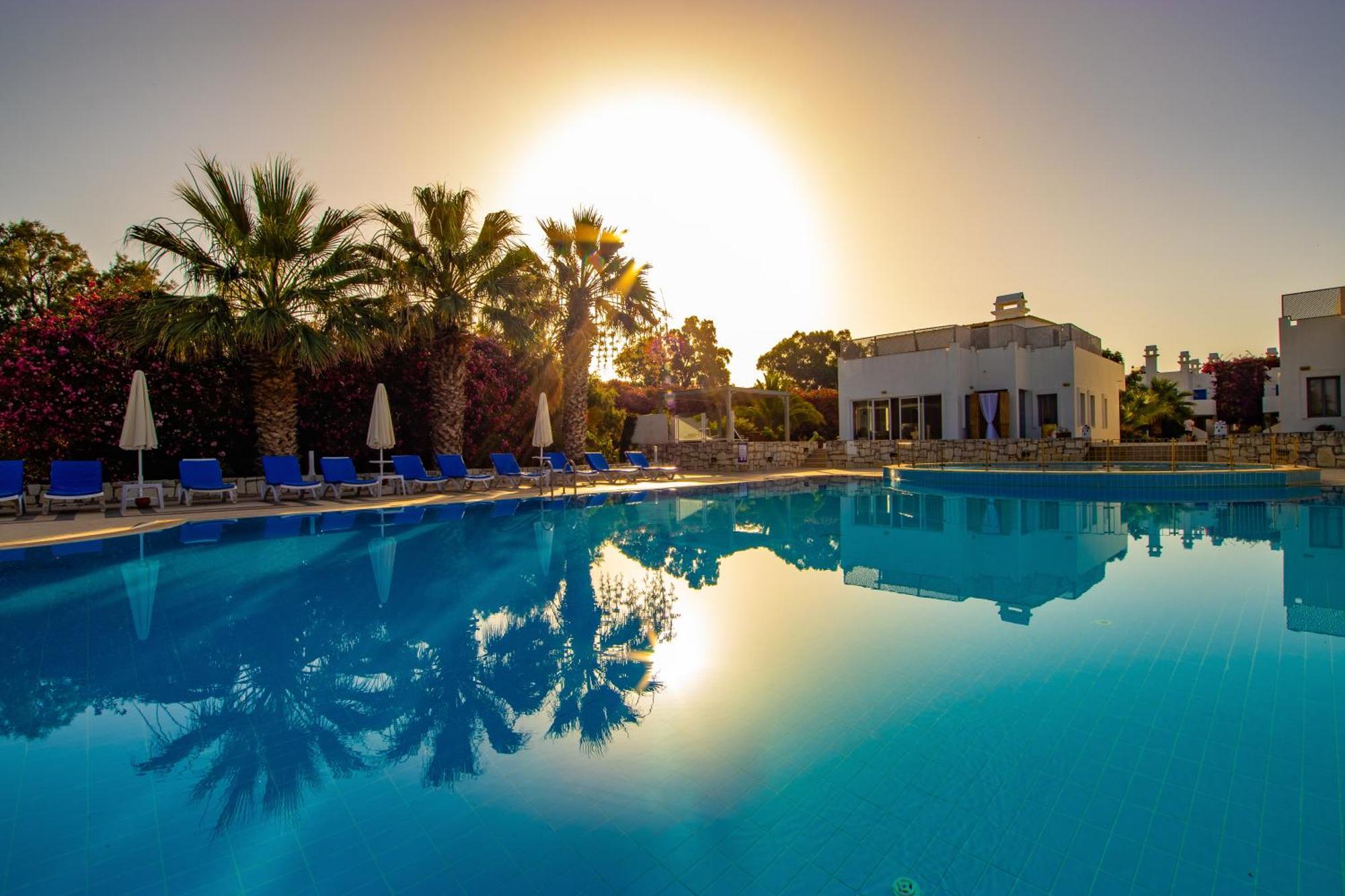 Ladonia Hotels Zemda Guemuesluek Ngoại thất bức ảnh