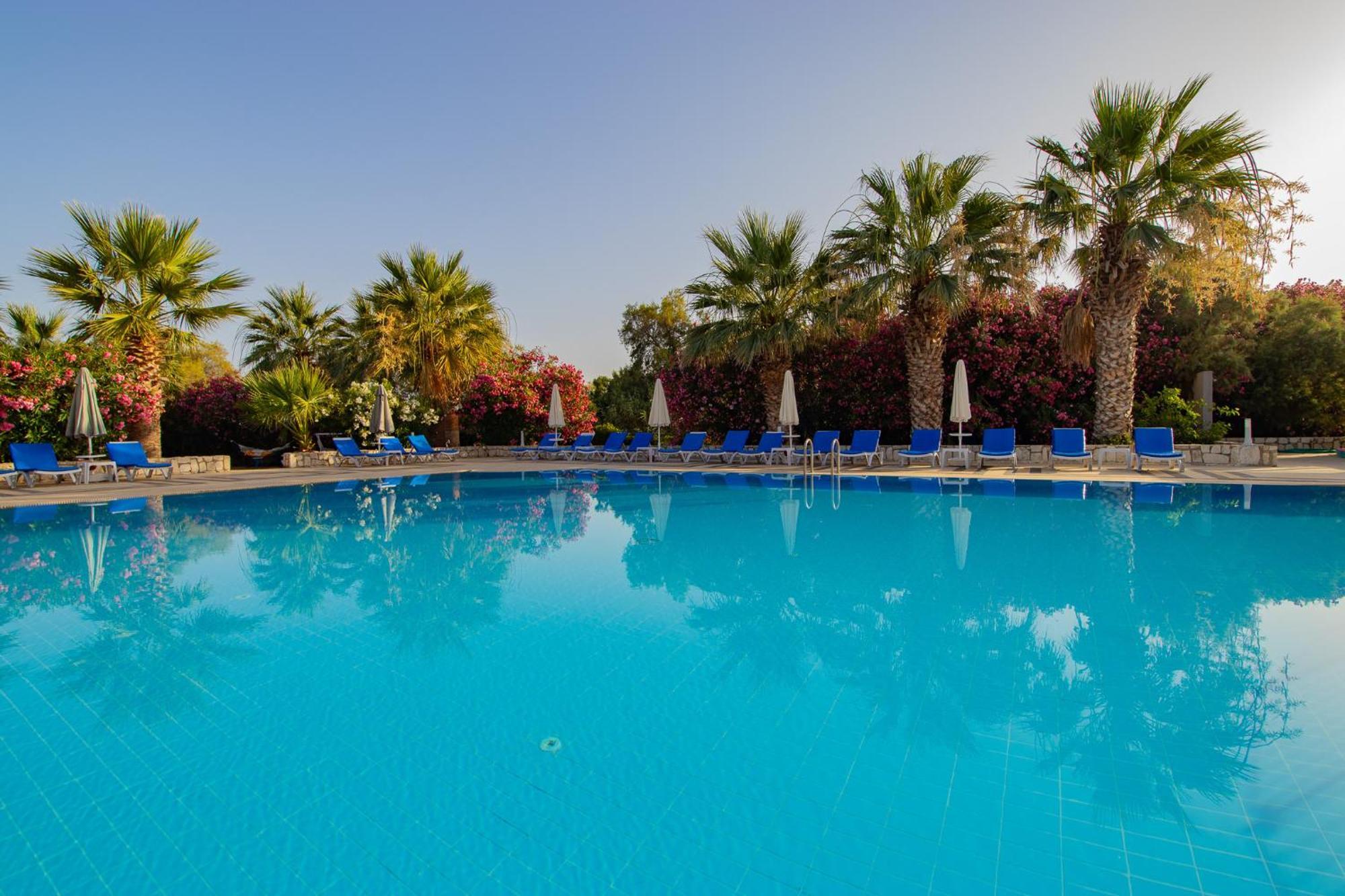 Ladonia Hotels Zemda Guemuesluek Ngoại thất bức ảnh