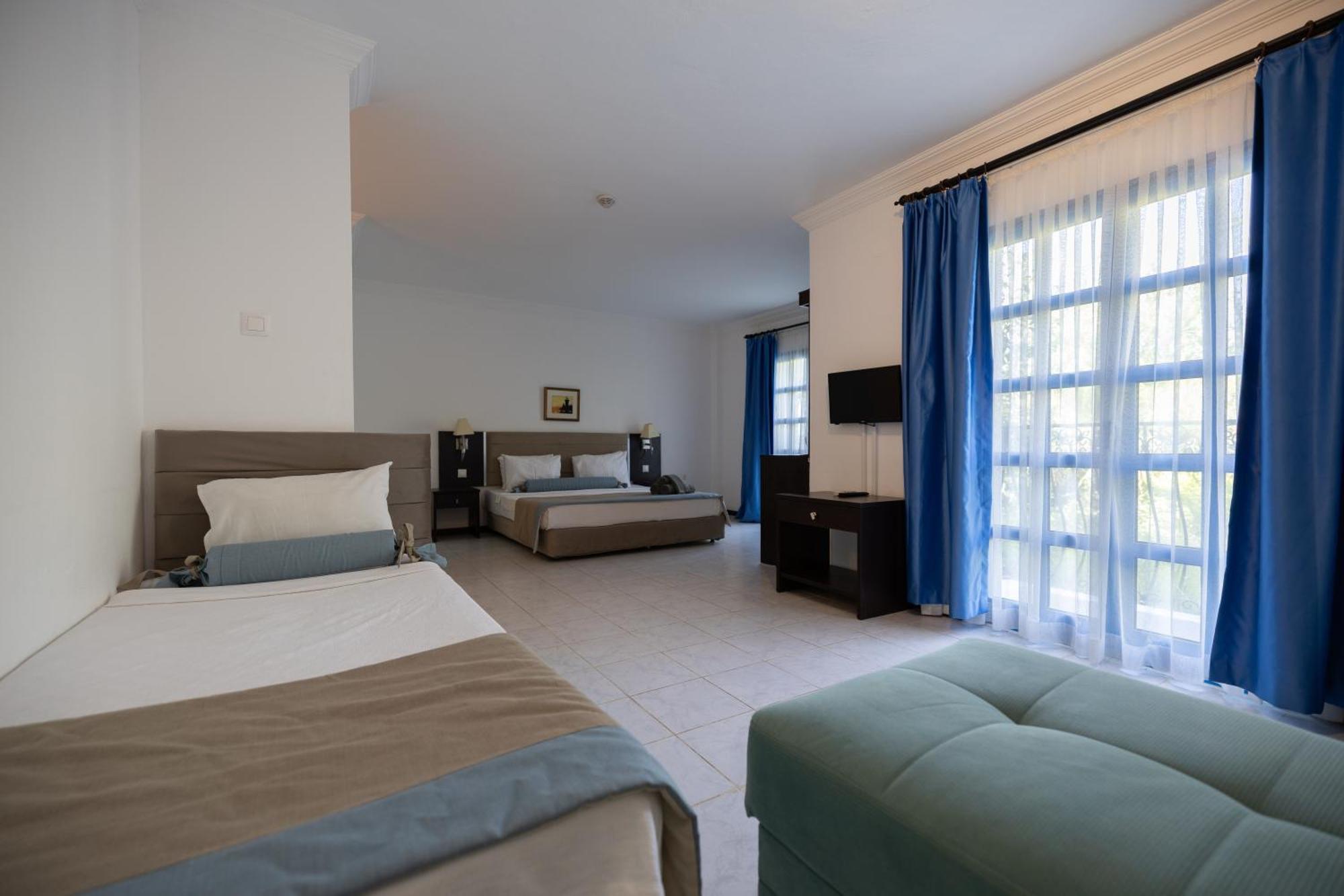 Ladonia Hotels Zemda Guemuesluek Ngoại thất bức ảnh